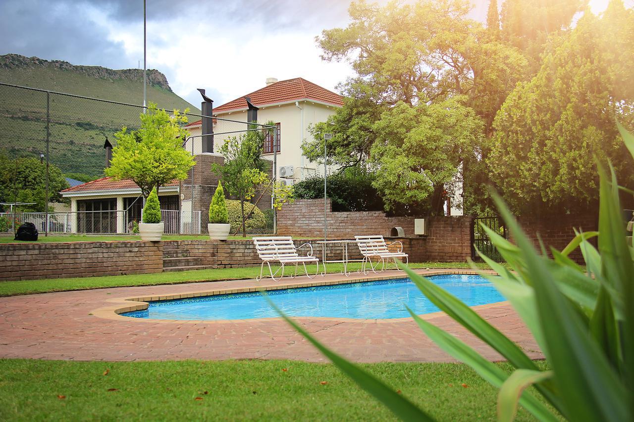 Belle Vue Hotel ควีนส์ทาวน์ ภายนอก รูปภาพ