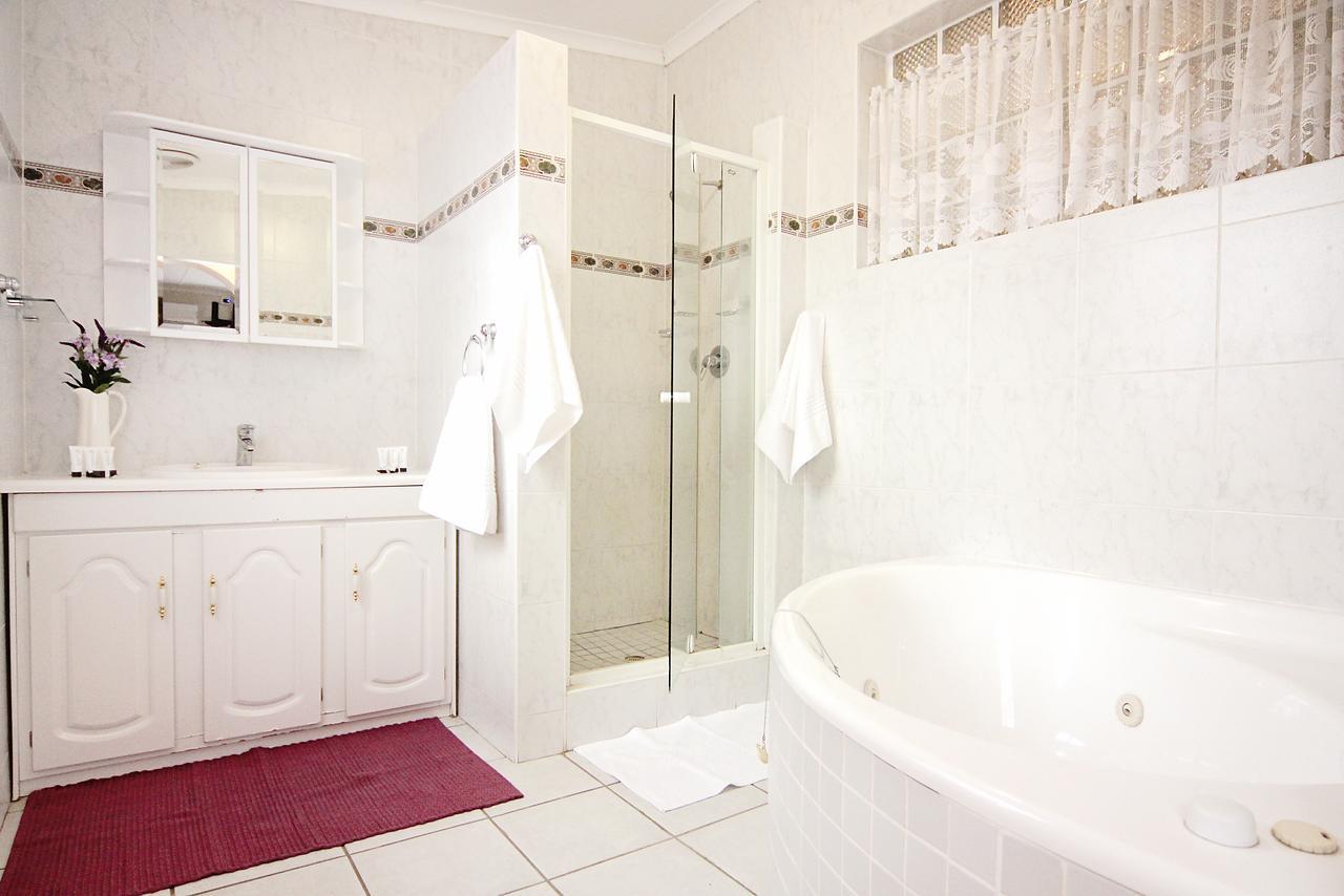 Belle Vue Hotel ควีนส์ทาวน์ ภายนอก รูปภาพ